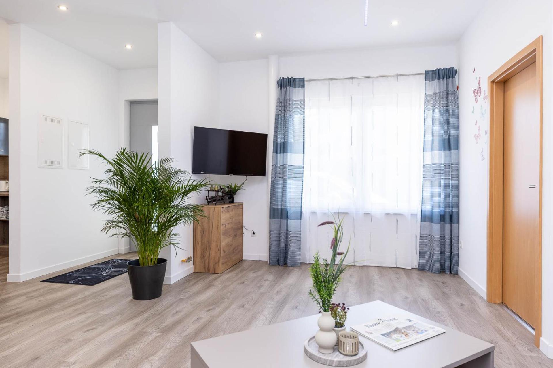 Neu I Ferienwohnung Jasmin 안데르나흐 외부 사진